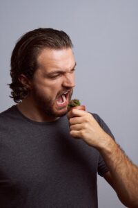 よく噛むことで消化を改善する方法は？