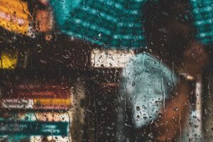 おならが臭い原因と腸内環境改善の方法は？